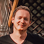 卢卡·朗格-菲尔德